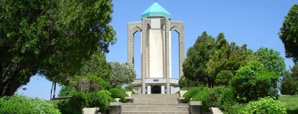  زندگینامه باباطاهر عریان